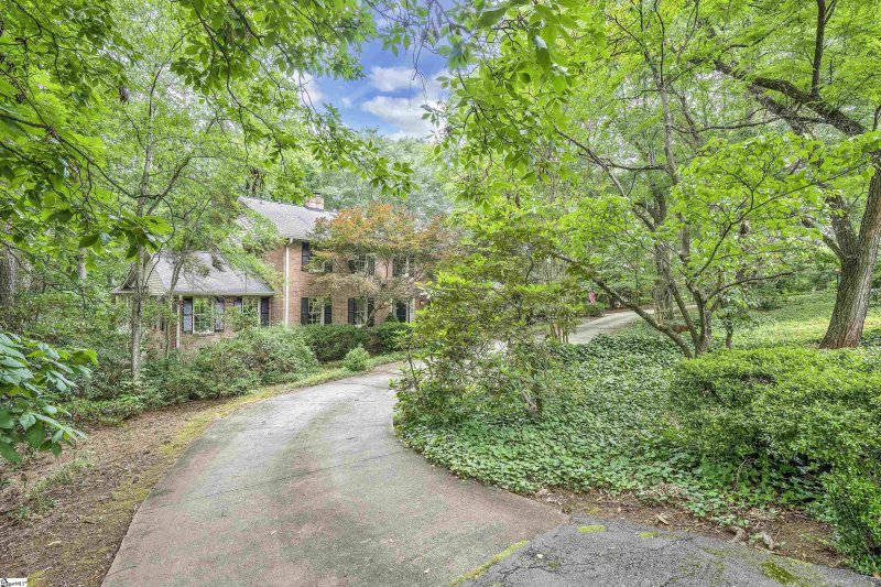 Property image 2 at 1624 Parkins Mill Road, Greenville, SC 29607