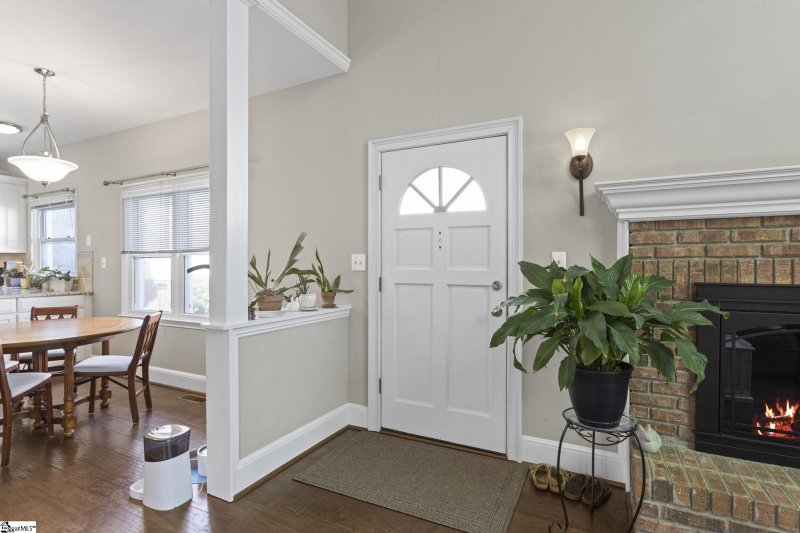 Property image 5 at 106 Club House Court, Taylors, SC 29687