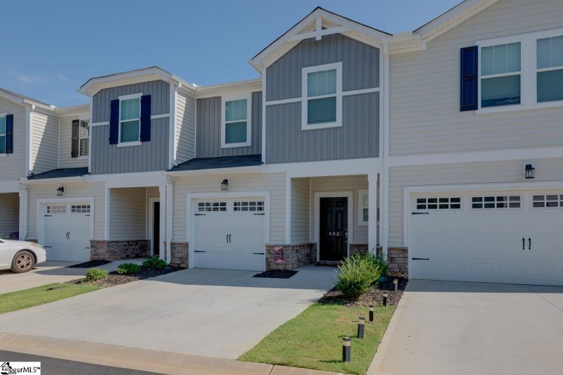 Property image 2 at 402 Windsinger Lane, Greer, SC 29650
