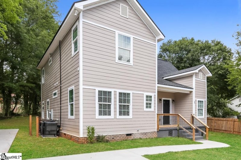 Property image 2 at 3 Deering Street, Greenville, SC 29605-4173