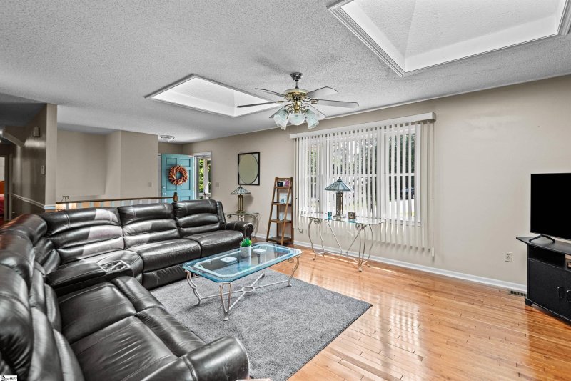 Property image 5 at 115 Zion Street, Easley, SC 29640