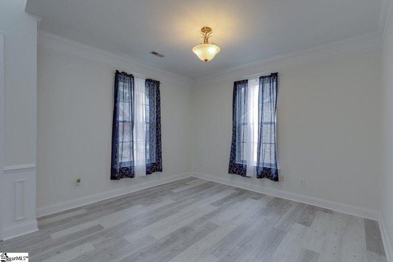 Property image 3 at 7 Glenbow Court, Simpsonville, SC 29680-7368