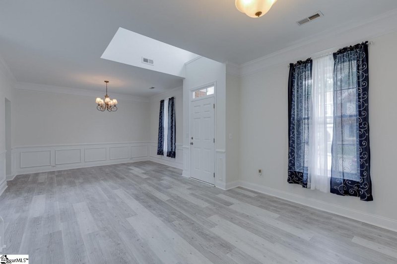 Property image 4 at 7 Glenbow Court, Simpsonville, SC 29680-7368