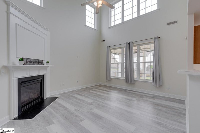 Property image 5 at 7 Glenbow Court, Simpsonville, SC 29680-7368