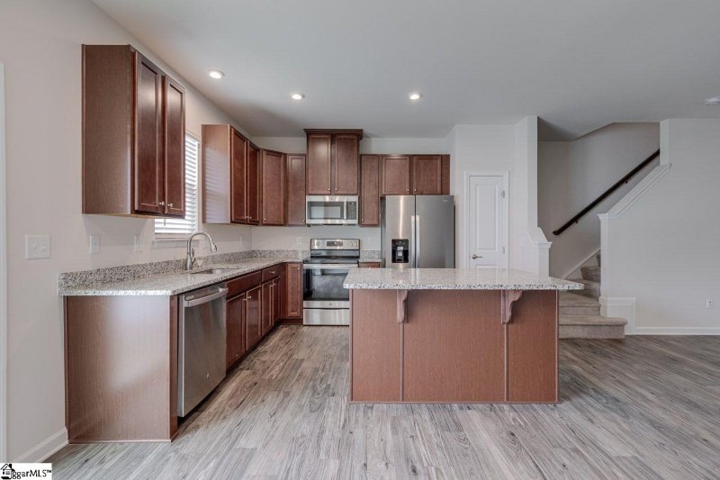 Property image 3 at 317 Hunt Glenn Court, Greer, SC 29650