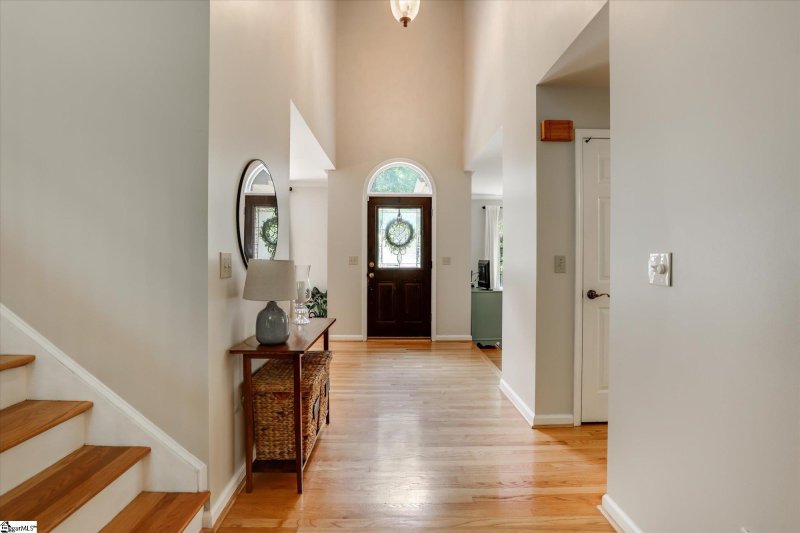 Property image 2 at 715 Plantation Drive, Simpsonville, SC 29681