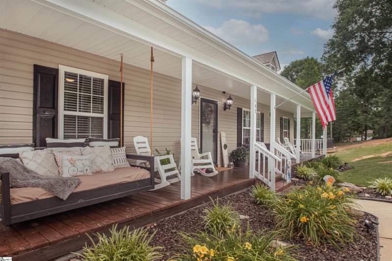 Property image 3 at 543 Hillandale Road, Liberty, SC 29657