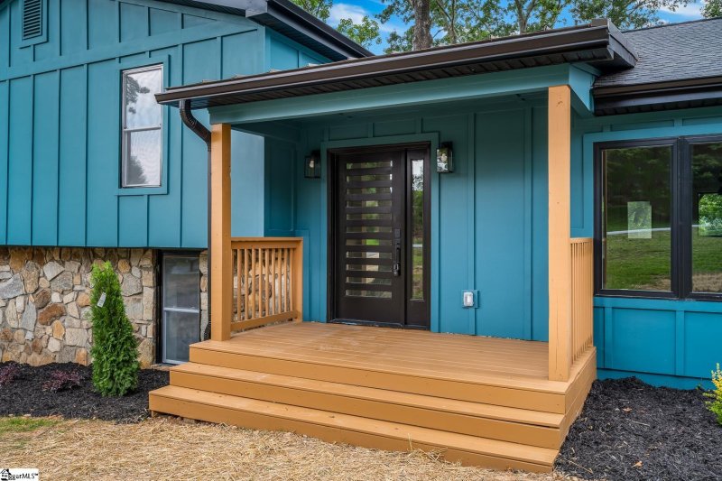 Property image 2 at 114 Kennedy Street, Easley, SC 29642