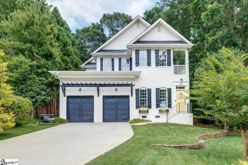 Property image 2 at 221 Waverly Hall Lane, Simpsonville, SC 29681