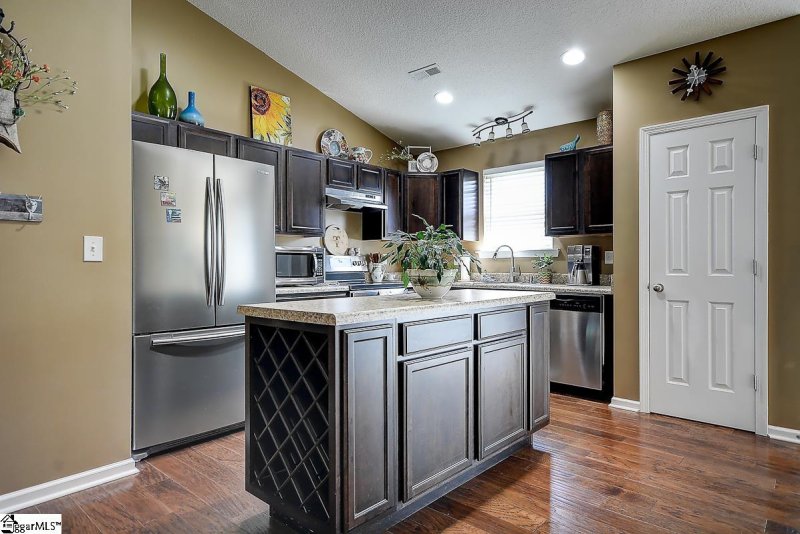 Property image 4 at 18 Nautical Drive, Greer, SC 29650