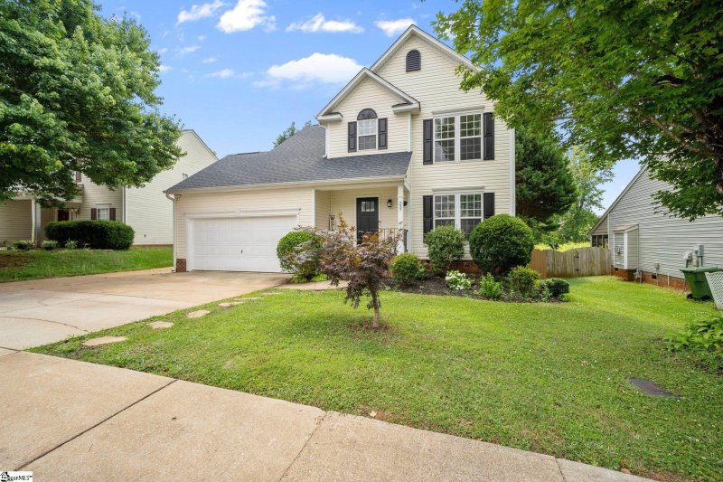 Property image 2 at 237 Highgate Circle, Greer, SC 29650