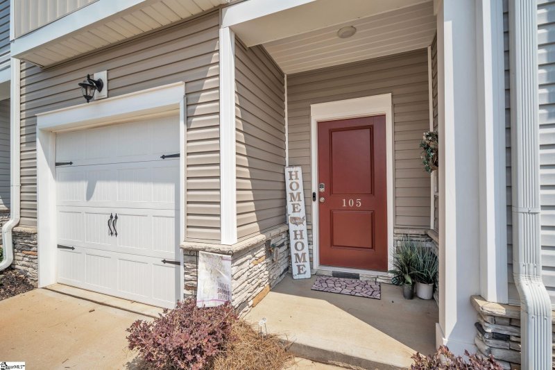 Property image 2 at 105 Highline Trail, Greenville, SC 29607