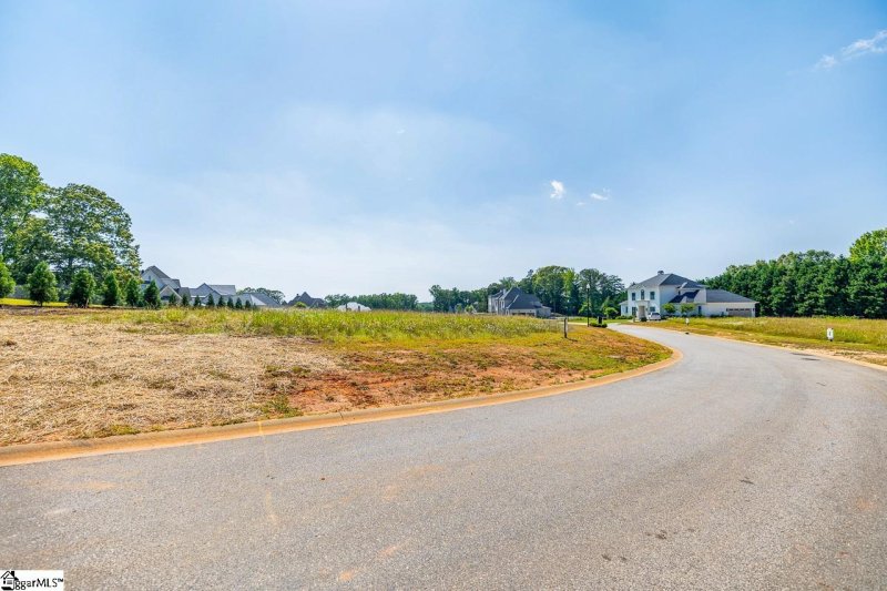 Property image 2 at 578 Adaliz Way, Greer, SC 29651