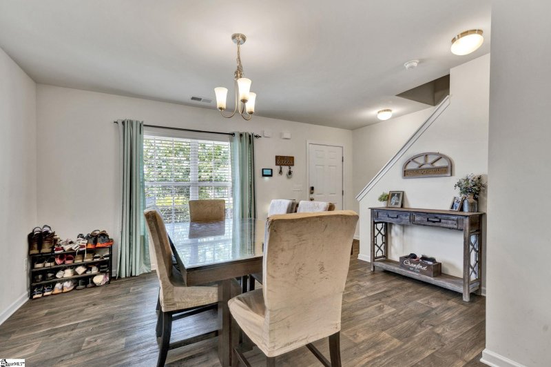 Property image 5 at 402 Cadendale Place, Piedmont, SC 29673