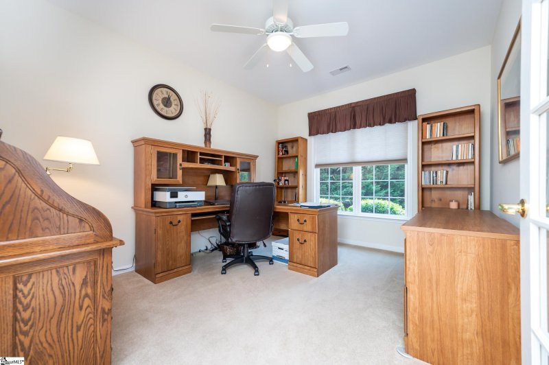 Property image 5 at 202 Wild Thorn Lane, Greenville, SC 29615