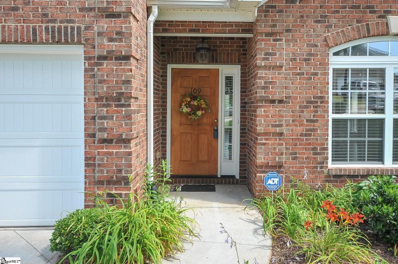 Property image 2 at 109 Morganshire Drive, Greenville, SC 29609