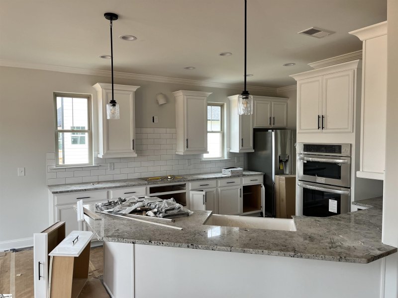 Property image 4 at 205 Montview Circle, Greenville, SC 29617