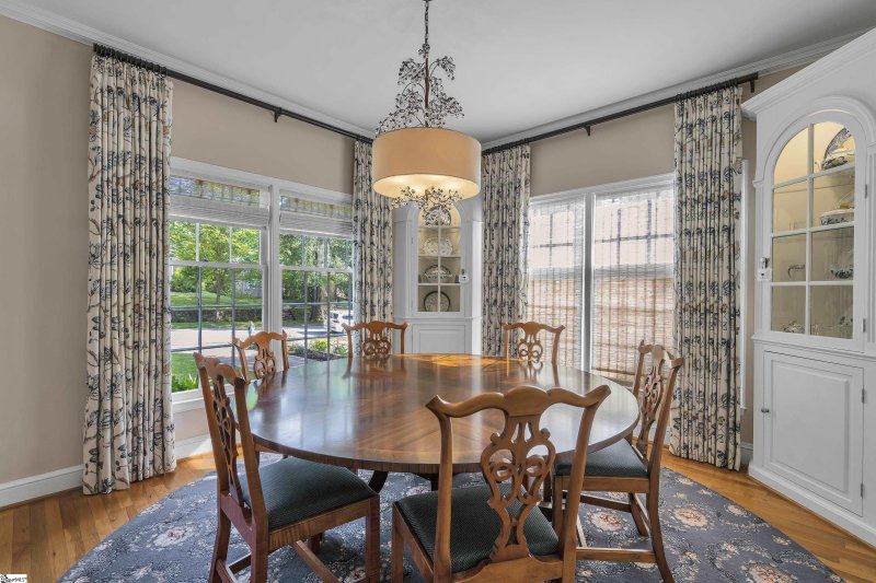 Property image 2 at 715 Springdale Drive, Spartanburg, SC 29302