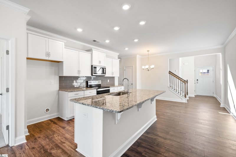 Property image 5 at 325 Cub Court, Greenville, SC 29609