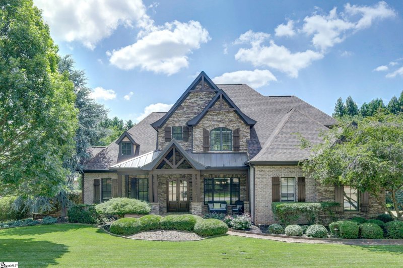 Property image 5 at 105 Powers Garden Road, Simpsonville, SC 29681