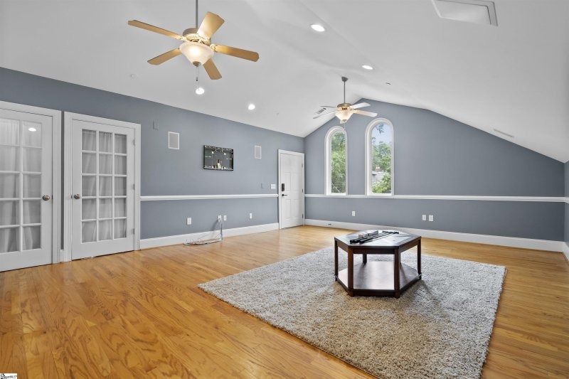 Property image 4 at 204 E Park Avenue, Greenville, SC 29601