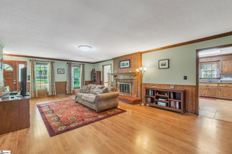 Property image 4 at 132 Emerald Way, Simpsonville, SC 29681