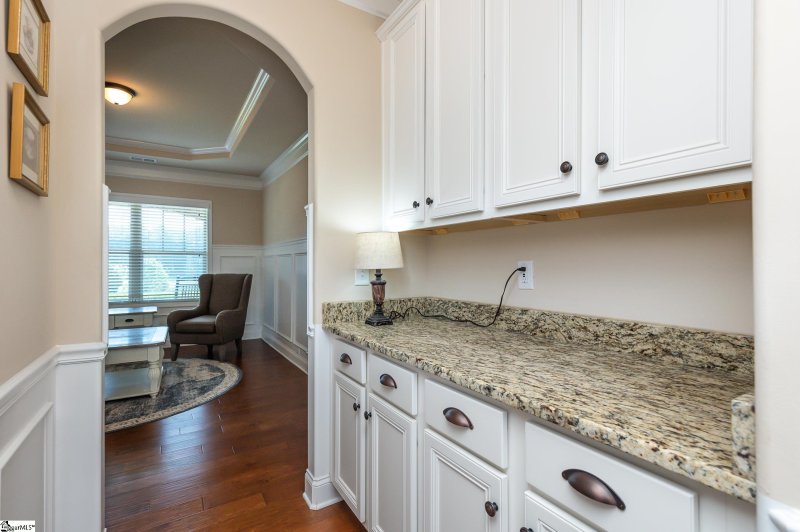 Property image 4 at 300 Angel Falls Drive, Simpsonville, SC 29681