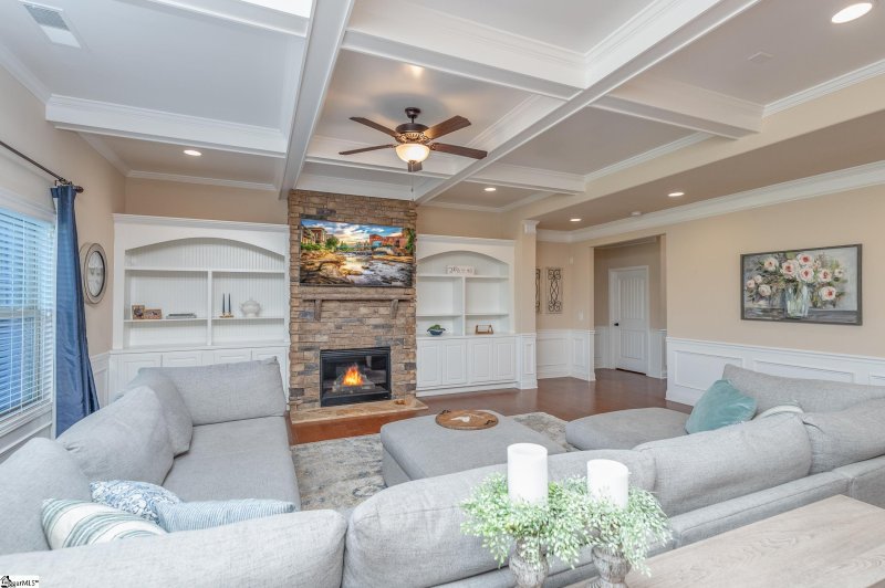 Property image 5 at 300 Angel Falls Drive, Simpsonville, SC 29681