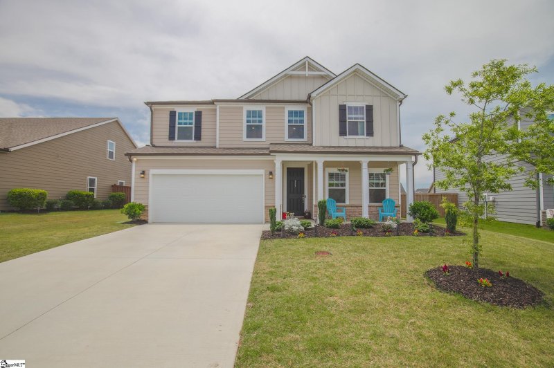 Property image 2 at 353 Blue Danube Drive, Simpsonville, SC 29681