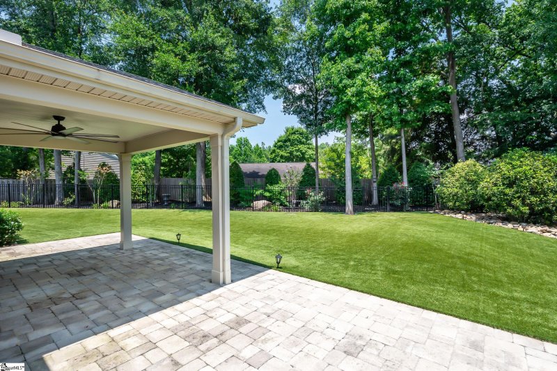 Property image 3 at 606 Creekside Bluff Court, Simpsonville, SC 29681