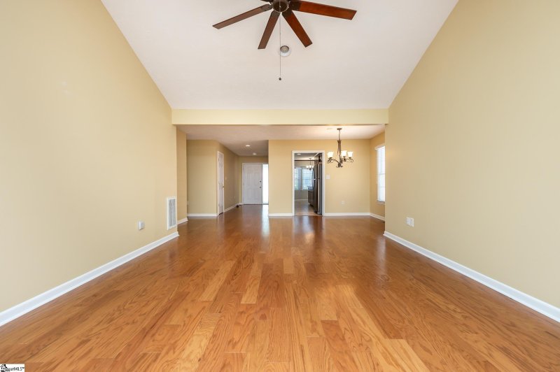 Property image 4 at 118 Hummingbird Ridge, Greenville, SC 29605