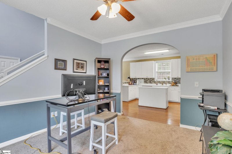 Property image 2 at 10 Cobb Hall Court, Greenville, SC 29607