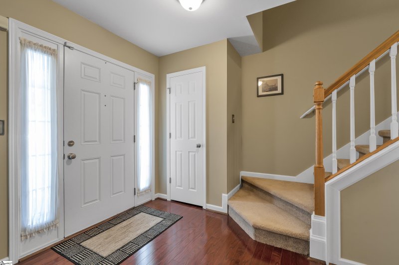 Property image 4 at 109 Maximus Drive, Greer, SC 29651