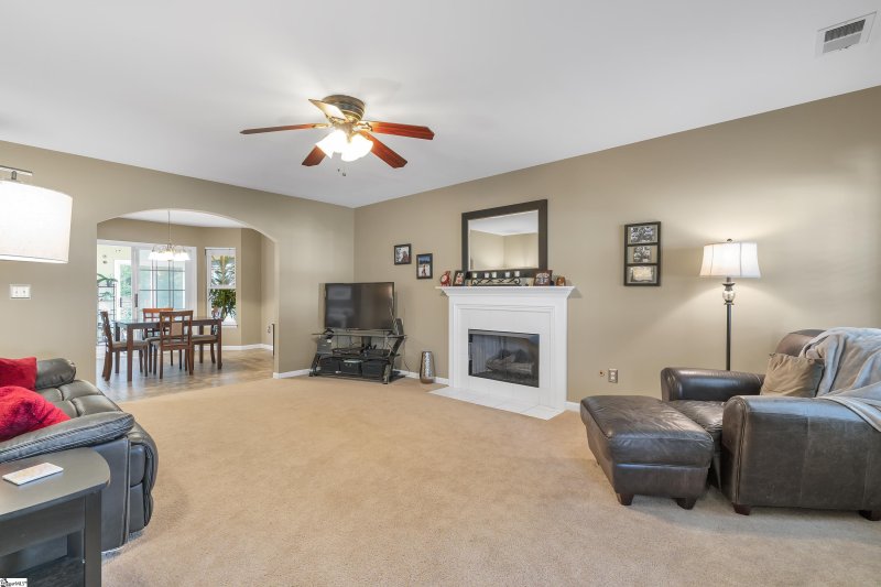 Property image 5 at 109 Maximus Drive, Greer, SC 29651