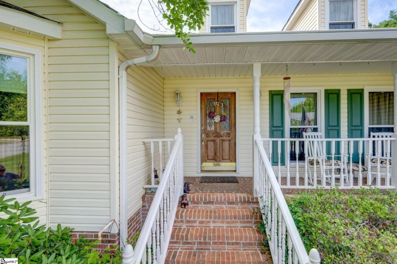 Property image 3 at 103 Colony Road, Travelers Rest, SC 29690