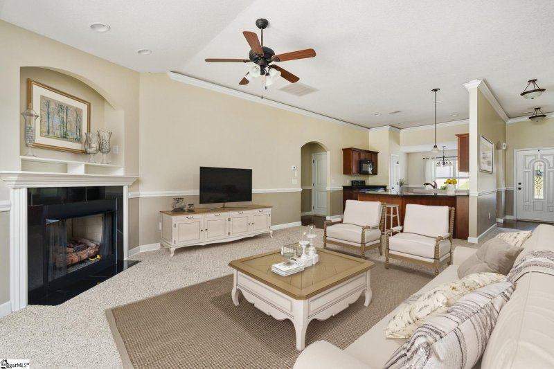 Property image 3 at 370 N Timm Creek Avenue, Roebuck, SC 29376