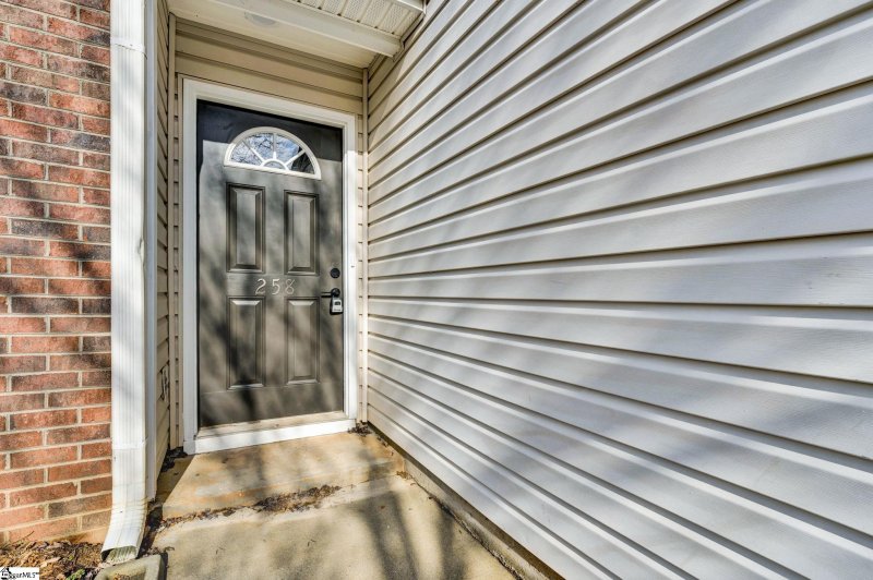 Property image 3 at 258 Dartmoor Drive, Spartanburg, SC 29301