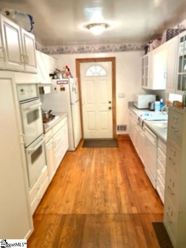 Property image 2 at 10 Derwood Circle, Greenville, SC 29617