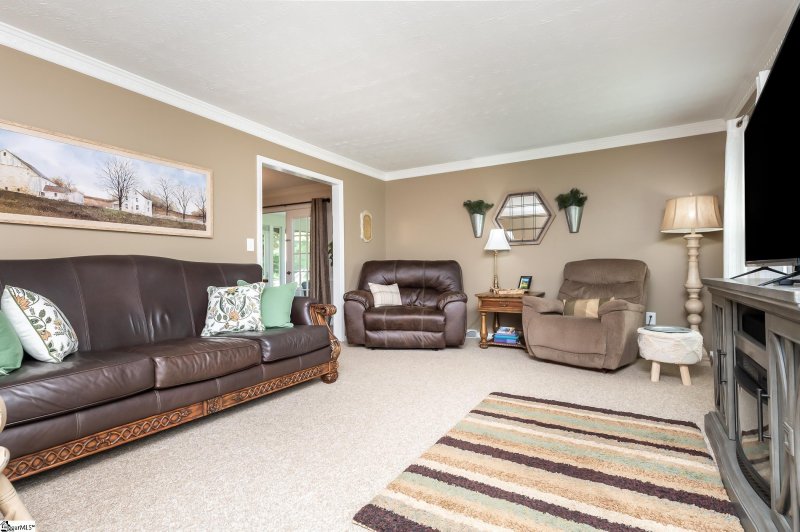 Property image 4 at 201 Stonegate Court, Easley, SC 29642