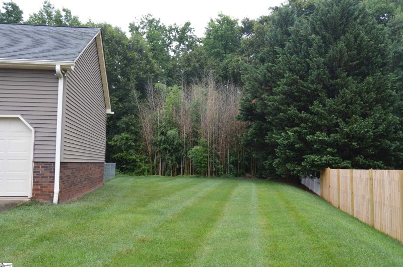 Property image 2 at 309 Cobblestone Road, Greenville, SC 29615-4333