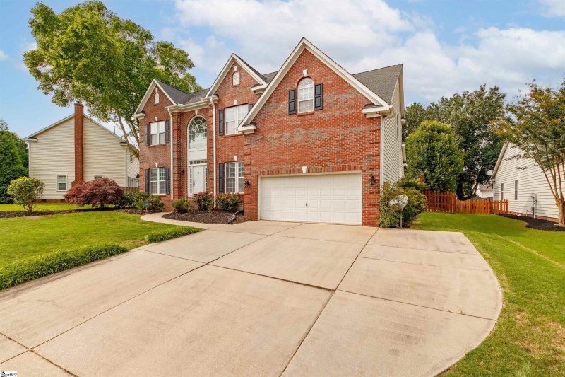 Property image 2 at 5 Golden Oak Court, Simpsonville, SC 29681