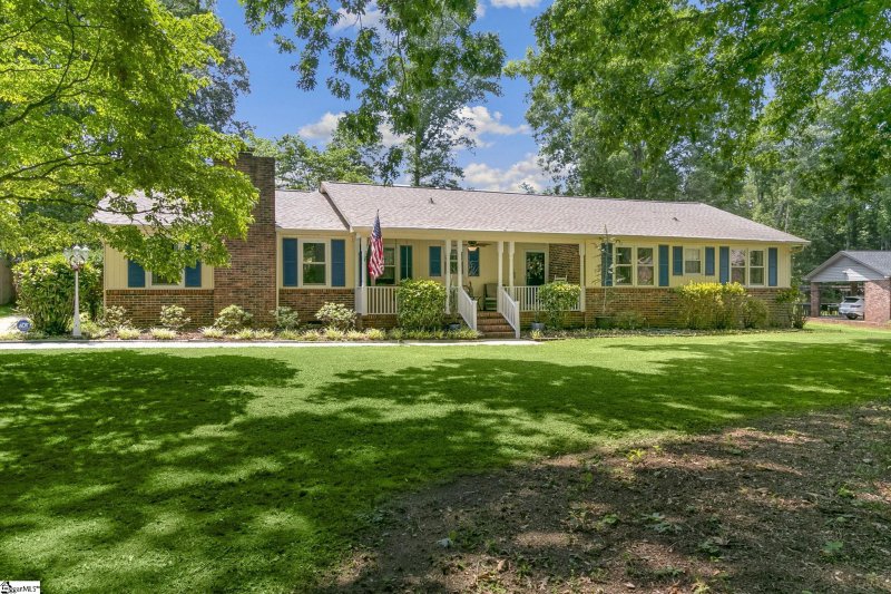 Property image 3 at 513 Royal Oak Drive, Spartanburg, SC 29302