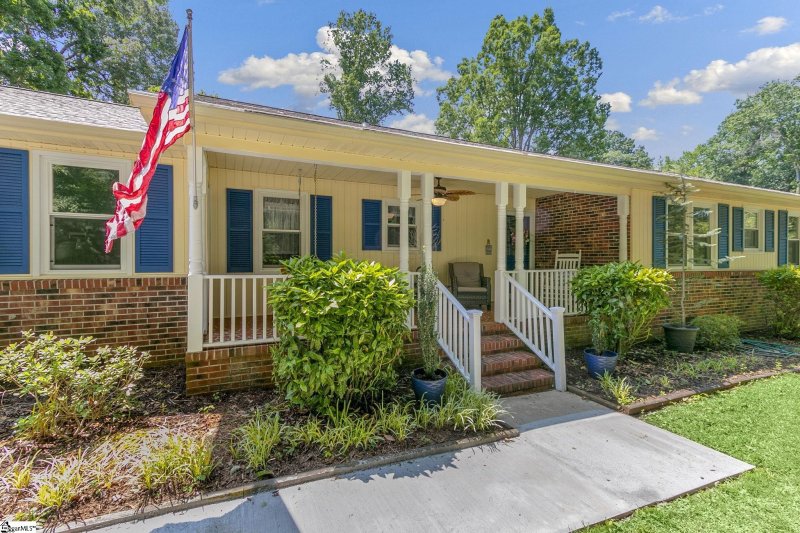 Property image 4 at 513 Royal Oak Drive, Spartanburg, SC 29302