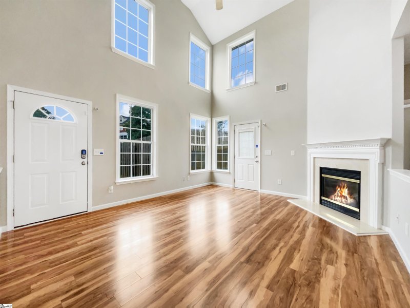 Property image 3 at 127 Marshland Lane, Greer, SC 29650