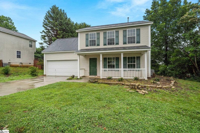 Property image 3 at 2 Haskell Court, Greer, SC 29651