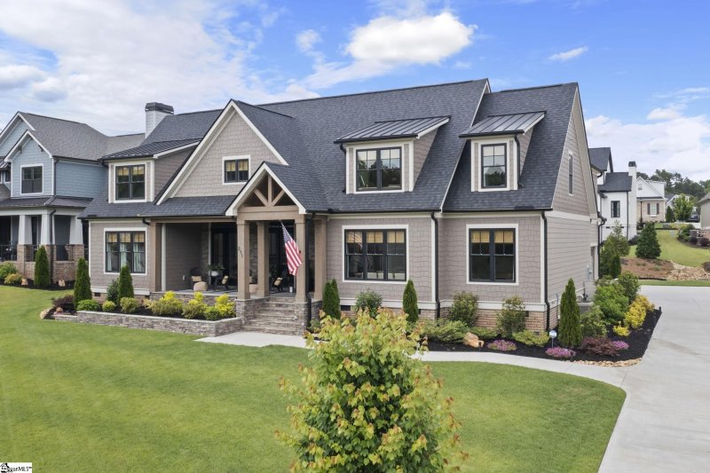 Property image 2 at 211 Braxton Meadow Drive, Simpsonville, SC 29681