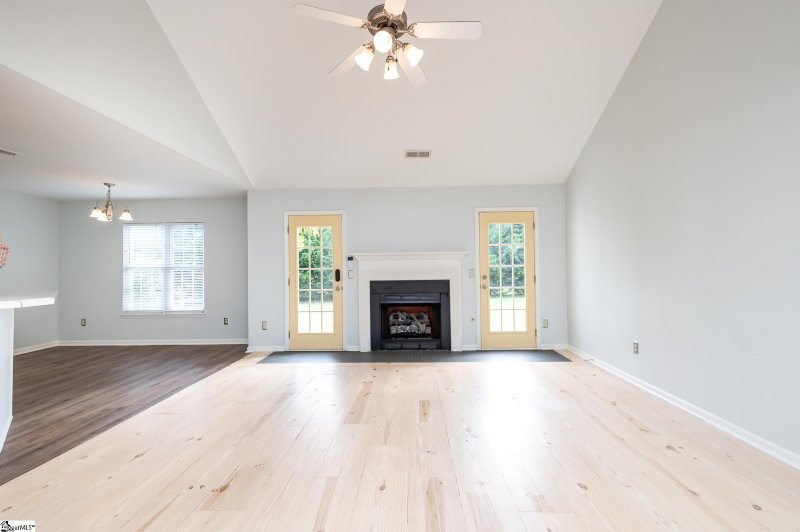 Property image 2 at 201 Rock Moss Drive, Williamston, SC 29697