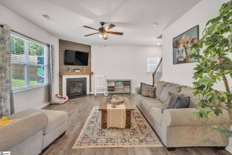 Property image 4 at 750 Liberty Walk Lane, Simpsonville, SC 29681