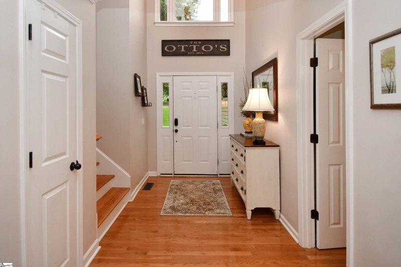 Property image 3 at 220 Brushy Meadows Drive, Greer, SC 29650