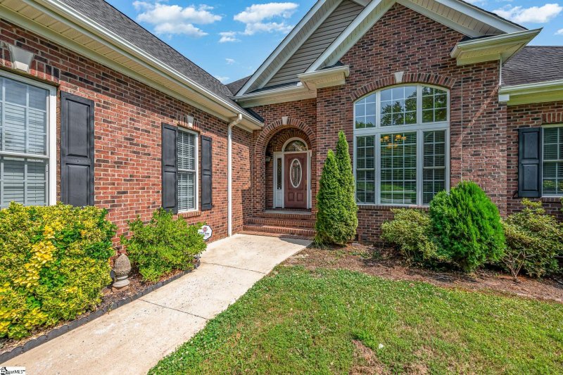 Property image 4 at 108 Stonegate Court, Easley, SC 29642